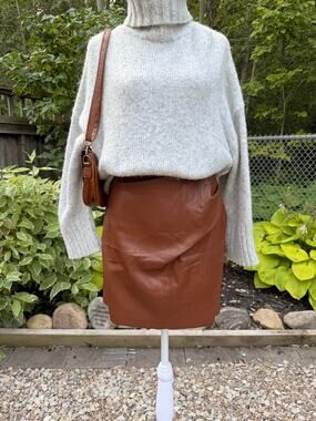 Wilfred Brown Faux Leather Draped Mini Skirt 🤎
